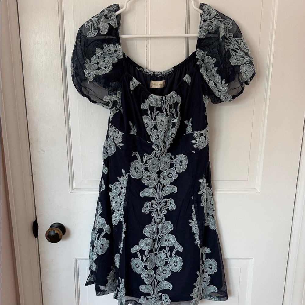 Altard State Floral Embroidered Dress with Puff Sleeves Large